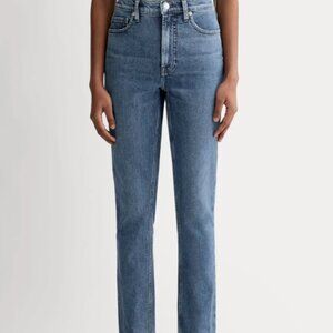 NWT Everlane Original Cheeky Jean (Medium Washed Blue - Size 26S)